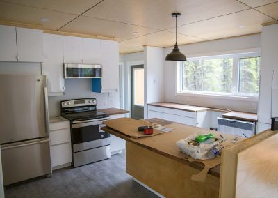 Yukon Real Estate For Sale: Kitchen with a lakeside view